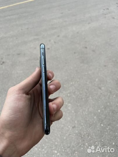 iPhone 11 Pro, 64 ГБ