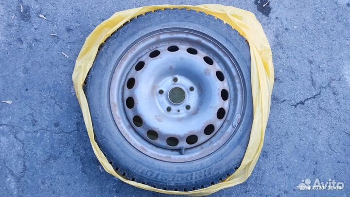 Bridgestone Blizzak Spike-01 205/55 R16 91T