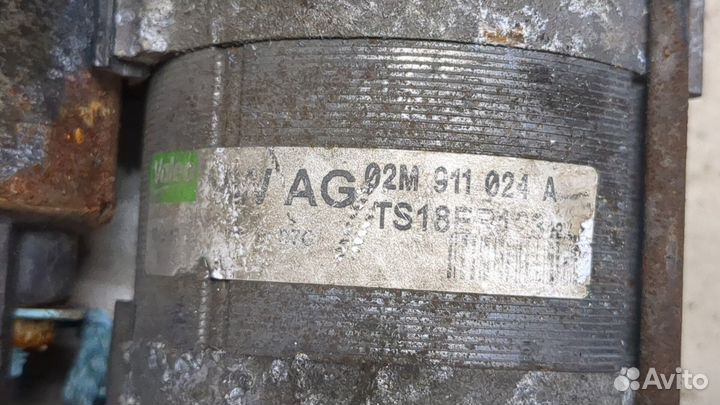 Стартер Volkswagen Passat 6