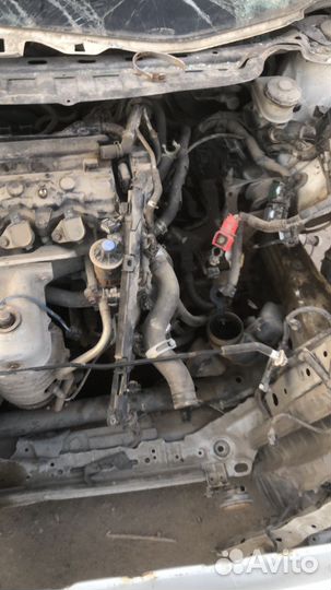 Разбор honda civic 9 FB запчасти 4d 2012