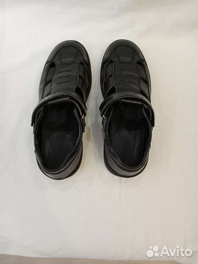 Сандали сменка на мальчика 35раз стелька 22.5