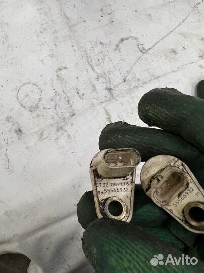 Датчик положения распредвала a14net Astra j