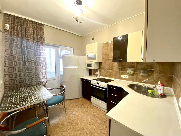 2-к. квартира, 62 м², 9/9 эт.