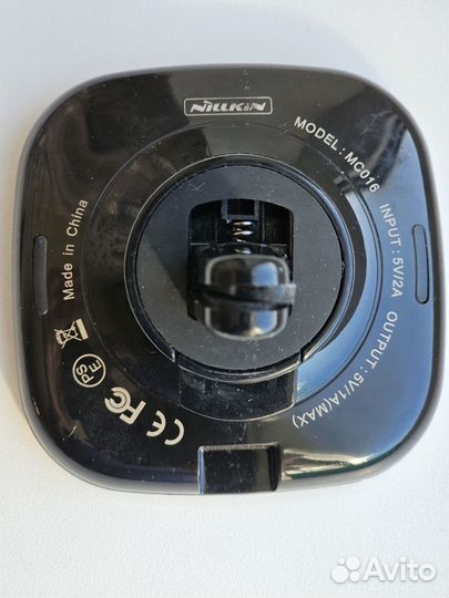 Беспроводное зарядное устройство Nillkin