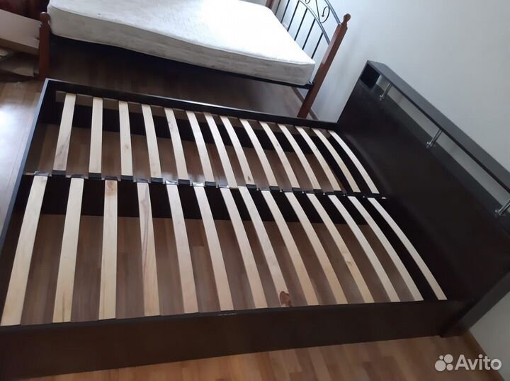 Кровать двухспальная