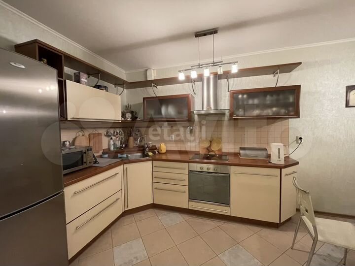 3-к. квартира, 99 м², 2/14 эт.