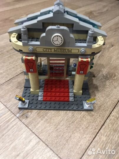 Lego City 60008 Ограбление музея