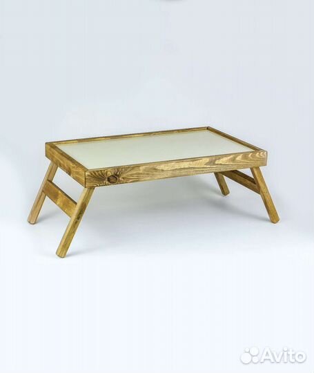 Столик-поднос для завтрака в постель