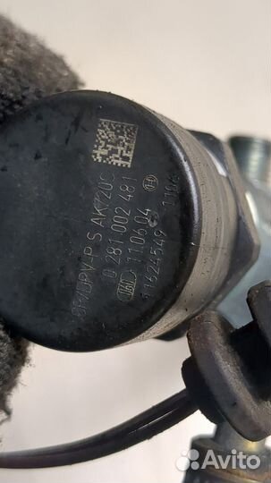 Рампа топливная BMW 3 E46, 2004