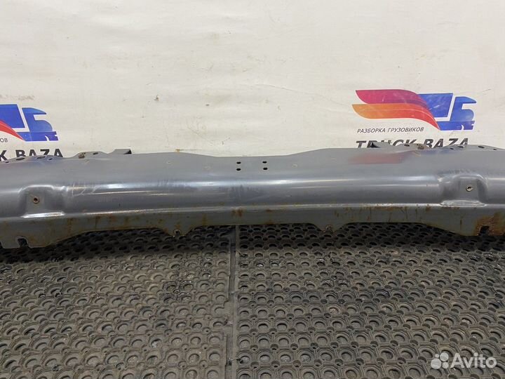 Усилитель переднего бампера Scania 5-series