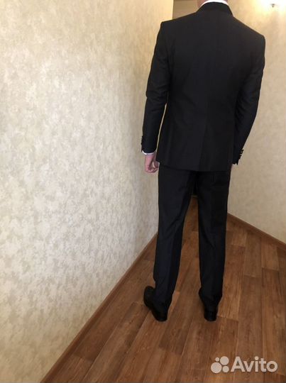 Смокинг