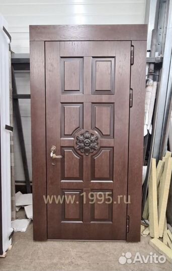 Дверь входная стальная уличная