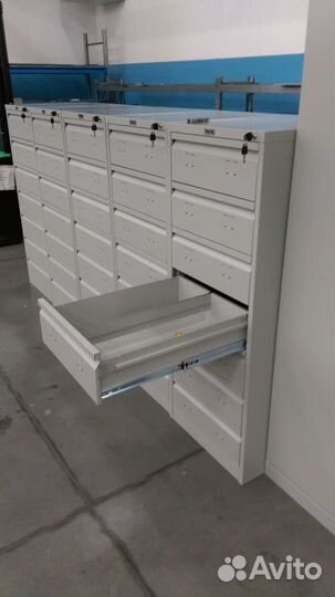 Картотеки, шкафы для документов