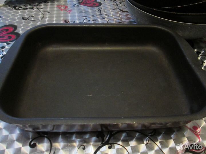 Сковородки, протвини б/у