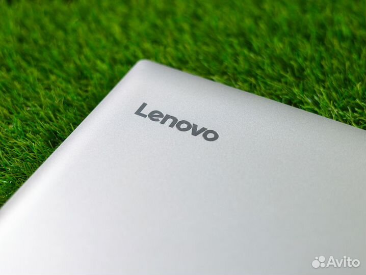 Ноутбук Lenovo 17 дюймов