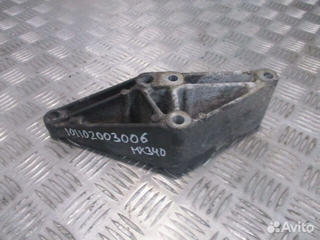 Кронштейн крепления патрубка интеркулера DAF 16532