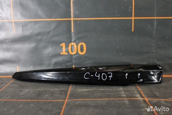 Накладка бампера переднего правая - Audi A3 8V