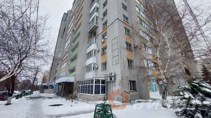 Помещение с арендатором у Космопорта