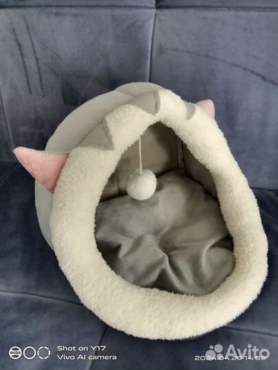 Домик лежанка для кошки 32*28*30