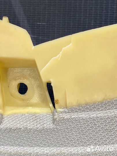 Обшивка салона задняя правая Audi A6 C6 BDW 2007