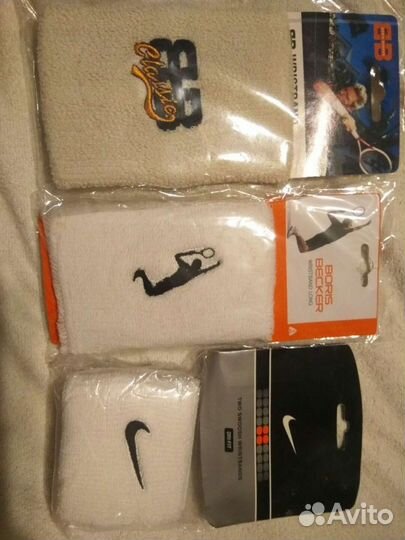 Повязка на запястье спортивная