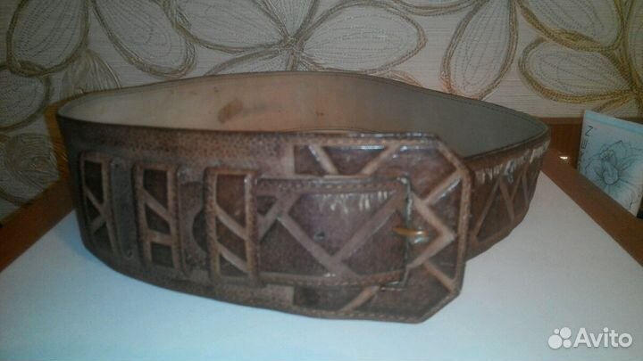 Кожаный ремень ручной работы