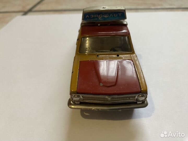 Волга газ -24-02 а23 1:43 аэрофлот