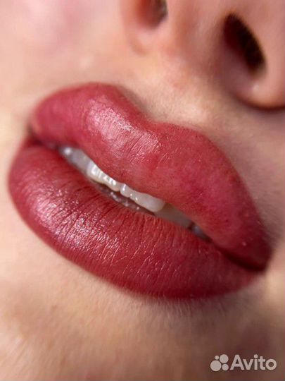 Перманент бровей