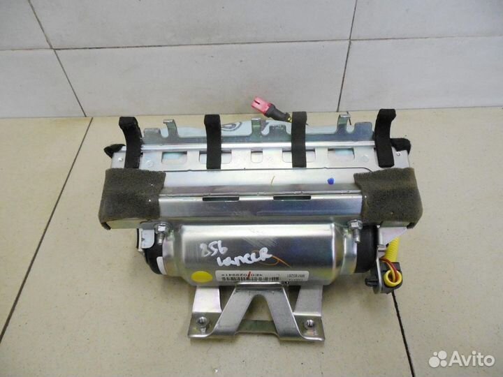 Подушка безопасности пассажирская (в торпедо) Lanc