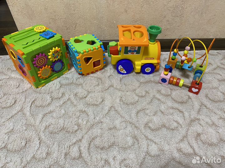 Развивающие игрушки