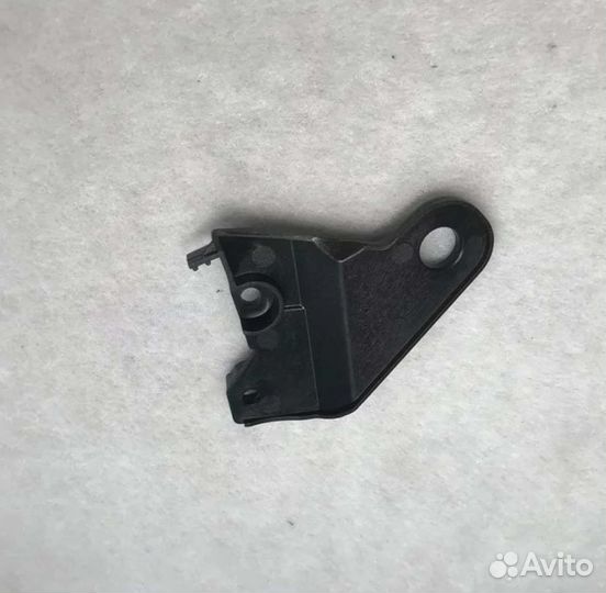 Ремкомплект крепления фар Lexus LX570 2015-2020