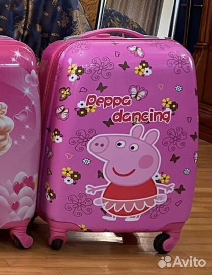 Детский чемодан новый