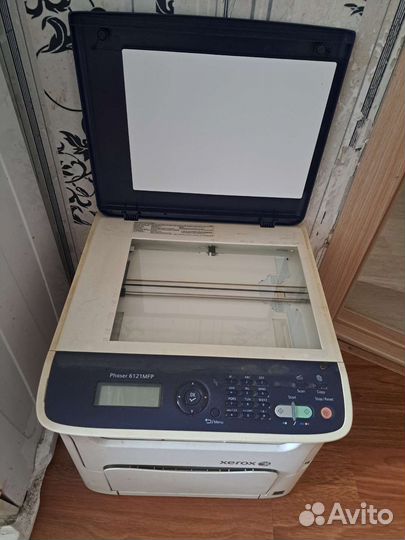 Xerox phaser 6121MFP