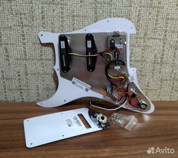 Пикгард HSS/SSS Fender Player Stratocaster