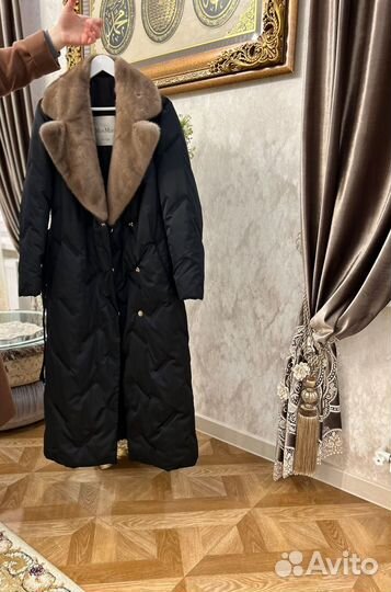 Пуховик женский 48 размер б/у