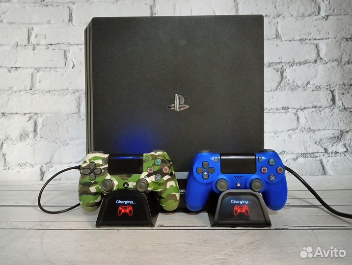 Sony PS4 Pro 2 геймпада + охлаждение (GTA5, NFS, m