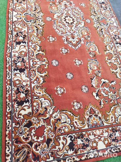 Ковер шерстяной