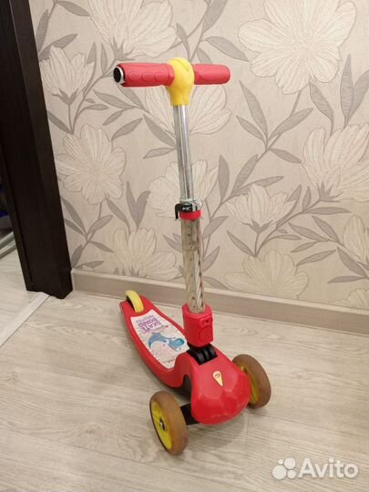 Самокат детский трехколесный