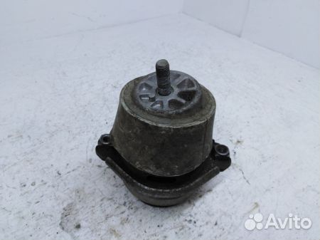Подушка двигателя Порше