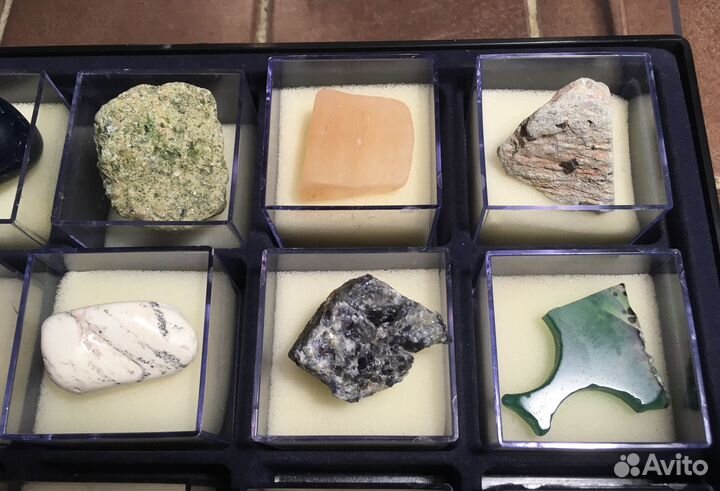 Коллекция камней и минералов