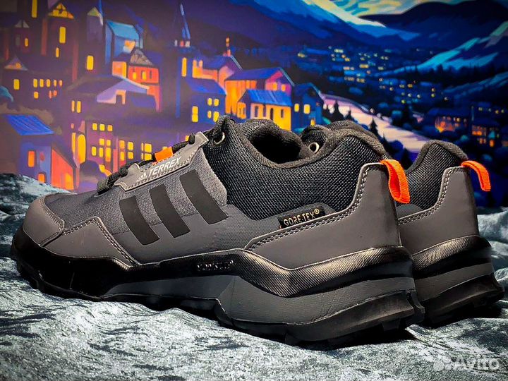 Кроссовки зимние adidas terrex