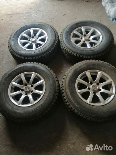 Nokian Tyres Hakkapeliitta 1 235/75 R15 105T