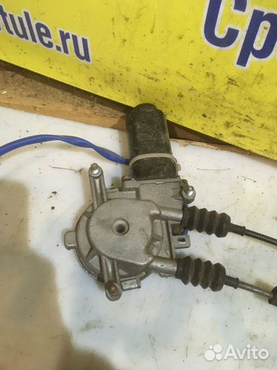 Стеклоподъемник задний правый Kia Shuma