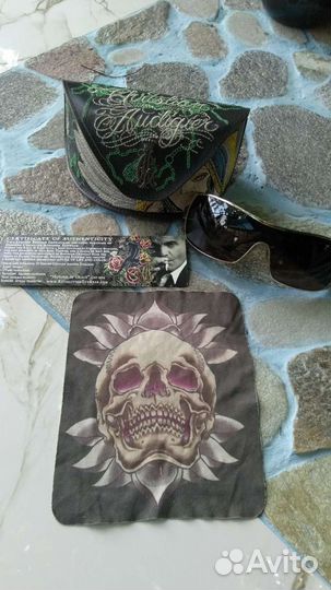 Солнцезащитные очки