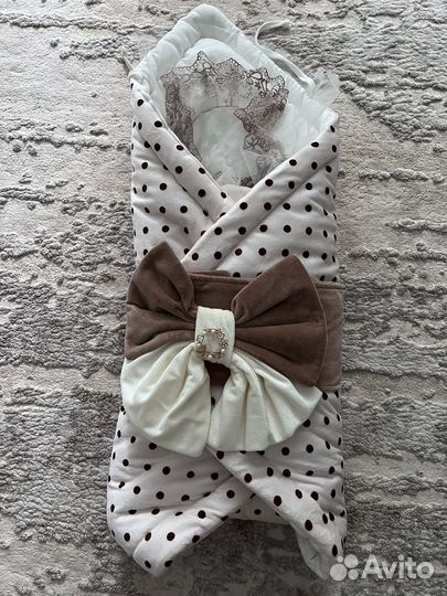 Уголок для новорожденных на выписку