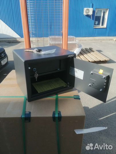 Сейф оружейный пистолетный