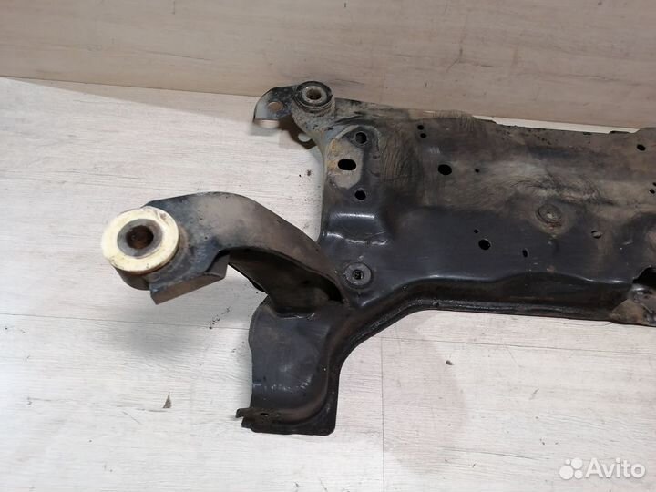 Подрамник передний Ford Focus 3 Форд Фокус 3