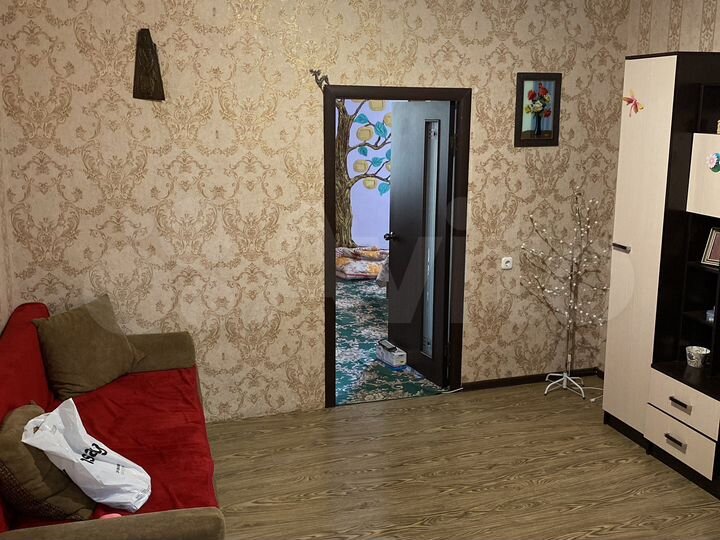 3-к. квартира, 65 м², 1/2 эт.