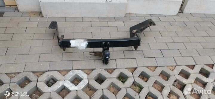 Фаркоп аутлендер