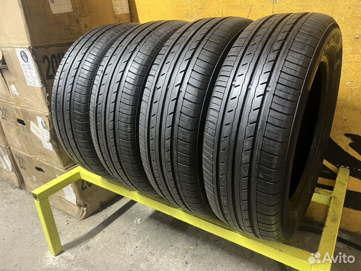 Yokohama Bluearth ES32 205/60 R16